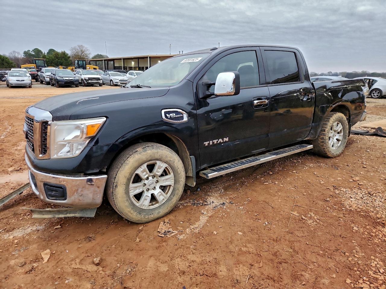 Nissan Titan S Image 1