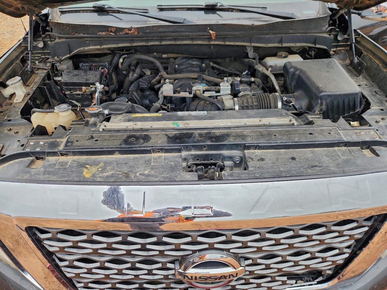 Nissan Titan S Image 8