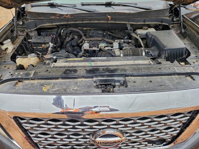 Nissan Titan S Image 8