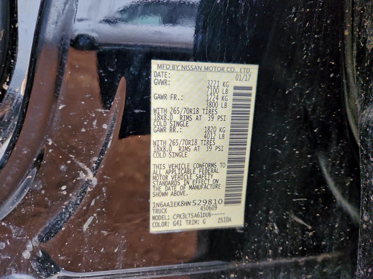 Nissan Titan S Image 2