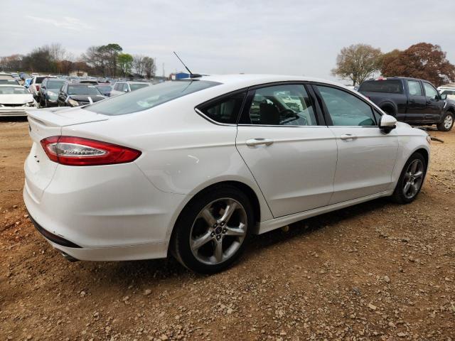 Ford Fusion S Image 9