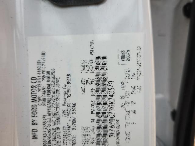 Ford Fusion S Image 2