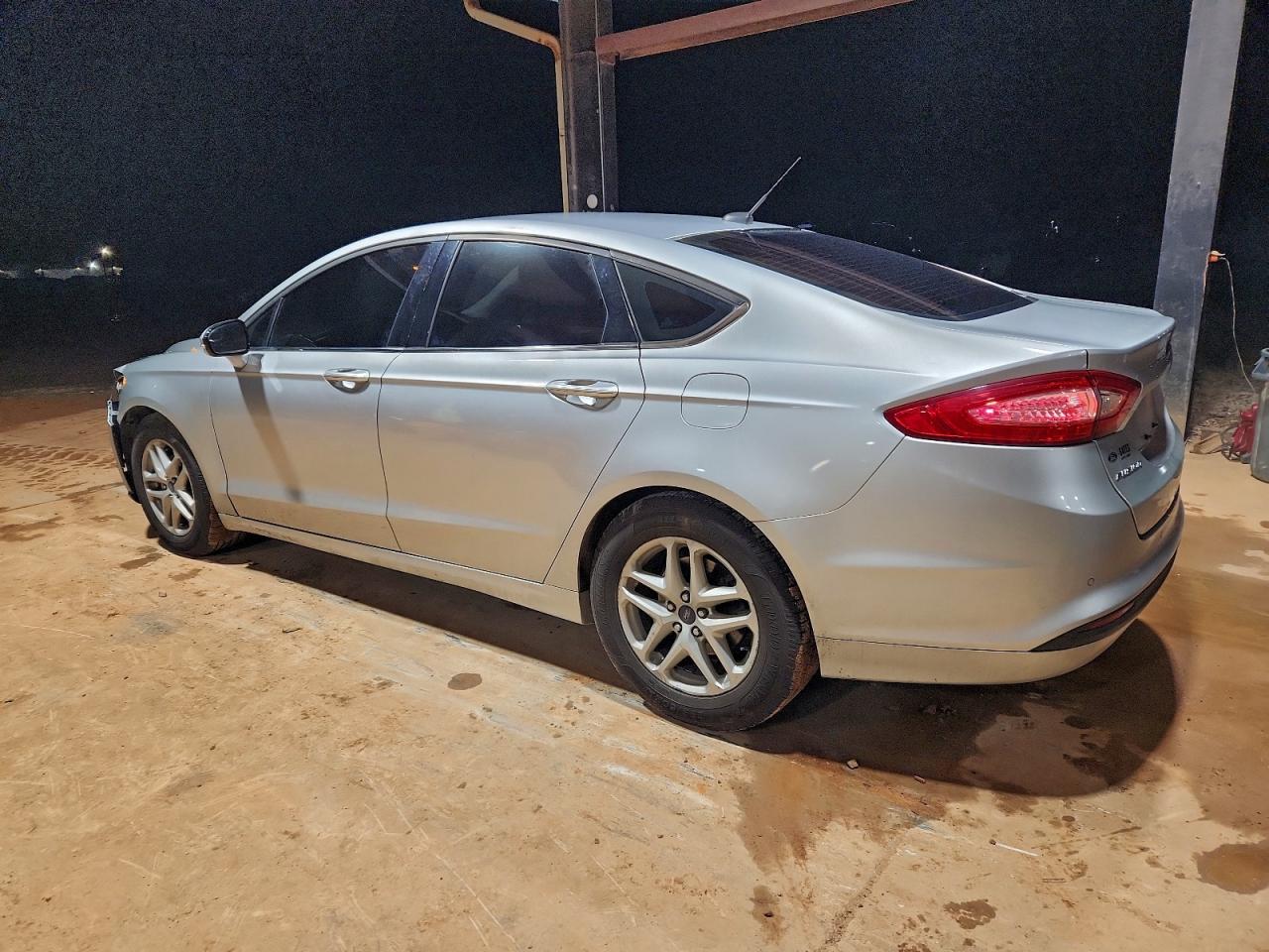 Ford Fusion Se Image 2