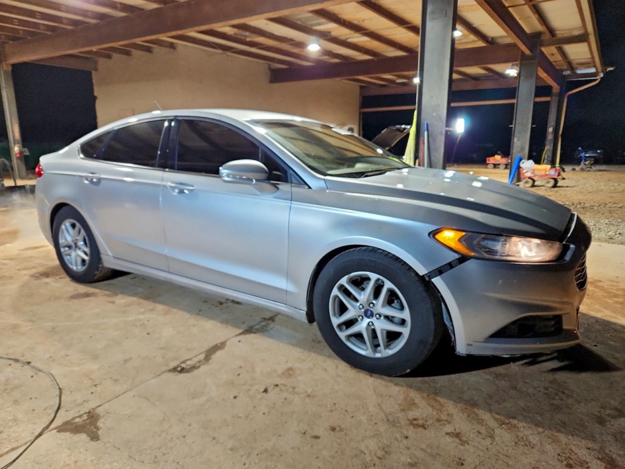 Ford Fusion Se Image 12