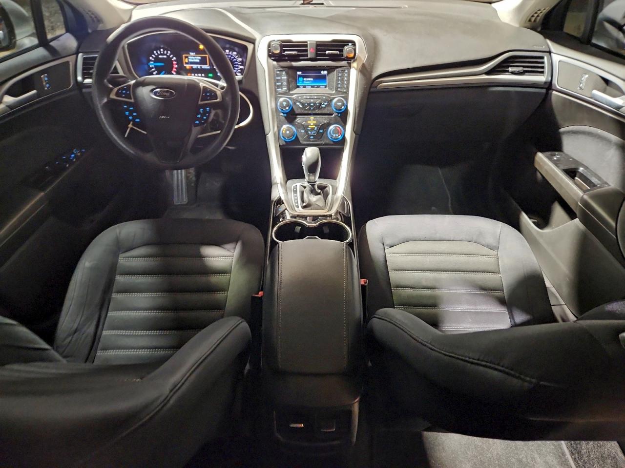 Ford Fusion Se Image 5