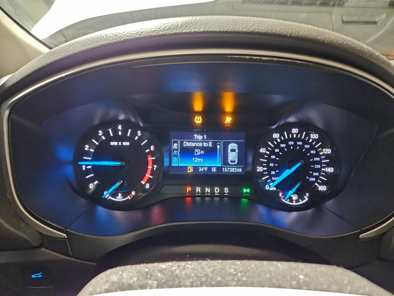 Ford Fusion Se Image 6