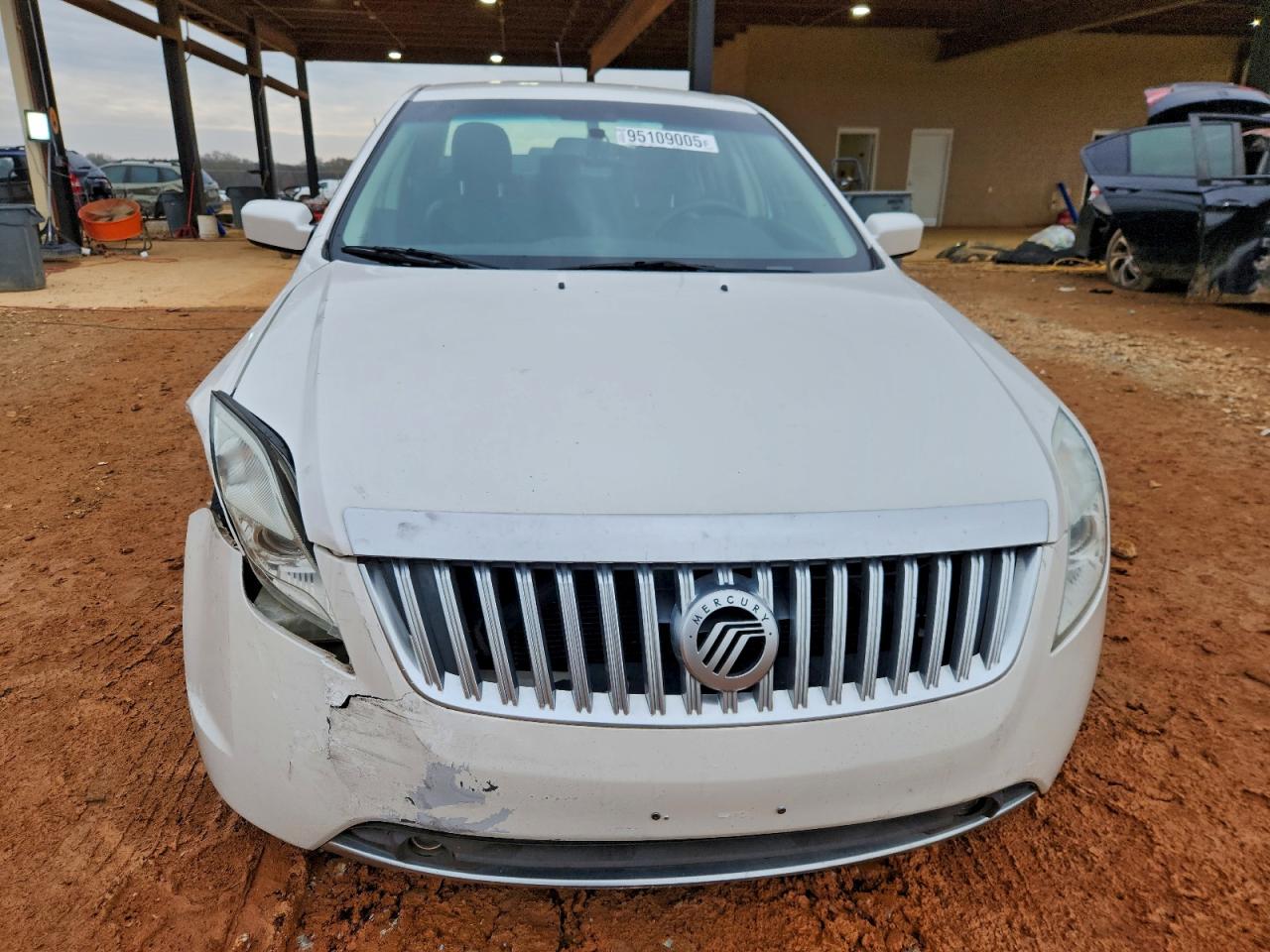 Mercury Milan Premier Image 4