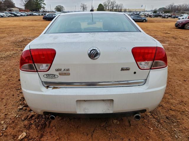 Mercury Milan Premier Image 2