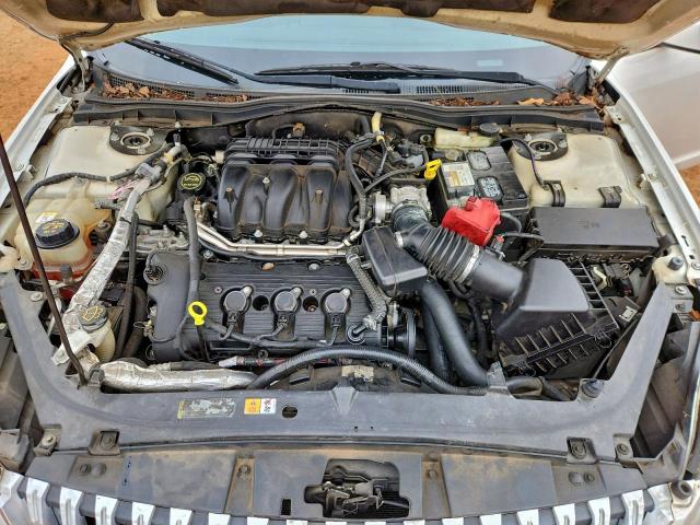 Mercury Milan Premier Image 9