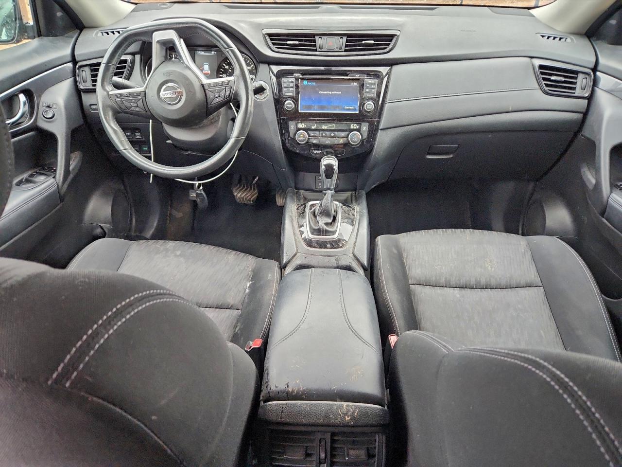 Nissan Rogue S Image 6