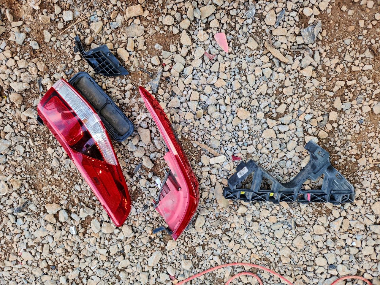 Kia Optima Lx Image 9