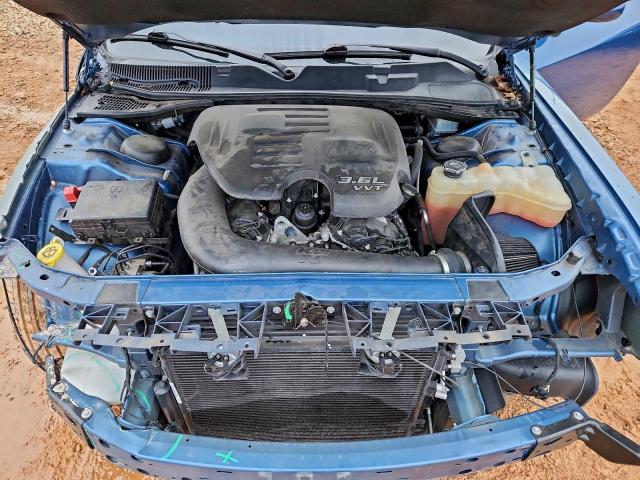 Dodge Challenger Sxt Image 2