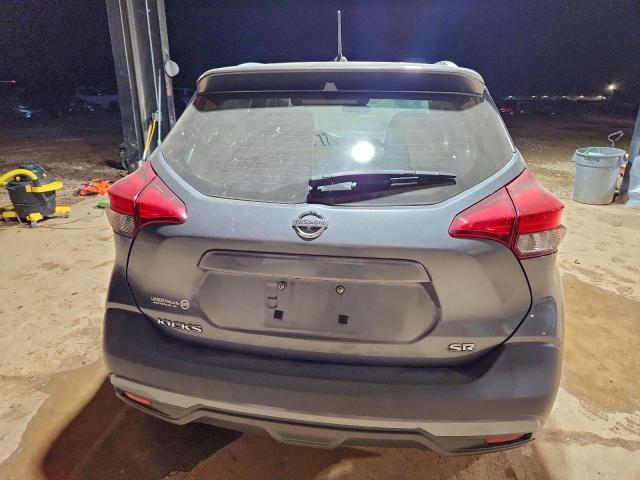Nissan Kicks S Image 5