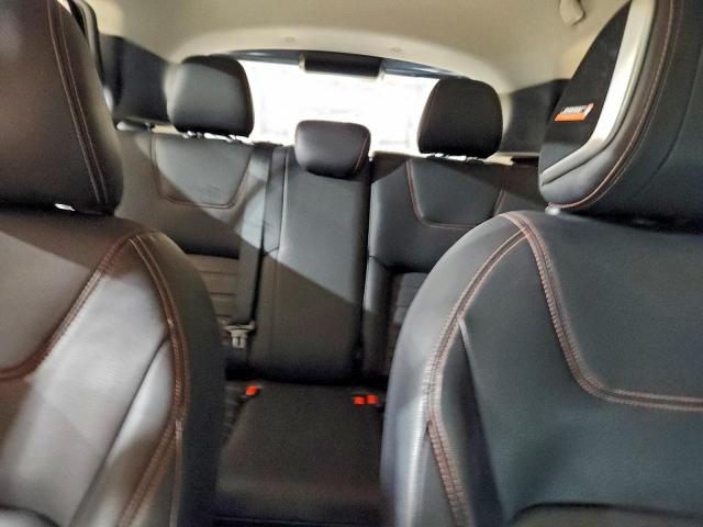 Nissan Kicks S Image 6