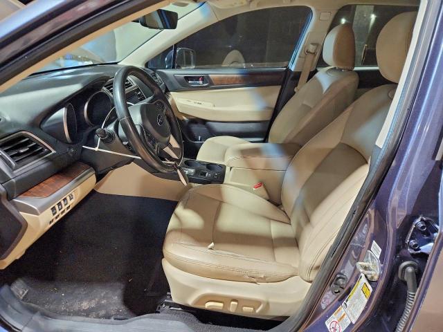 Subaru Outback 2.5i Limited Image 9