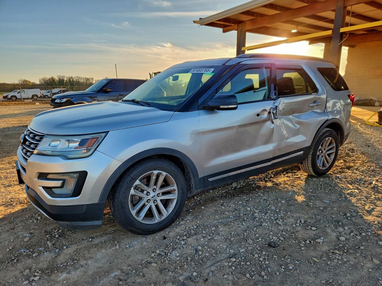 Ford Explorer Xlt Image 1