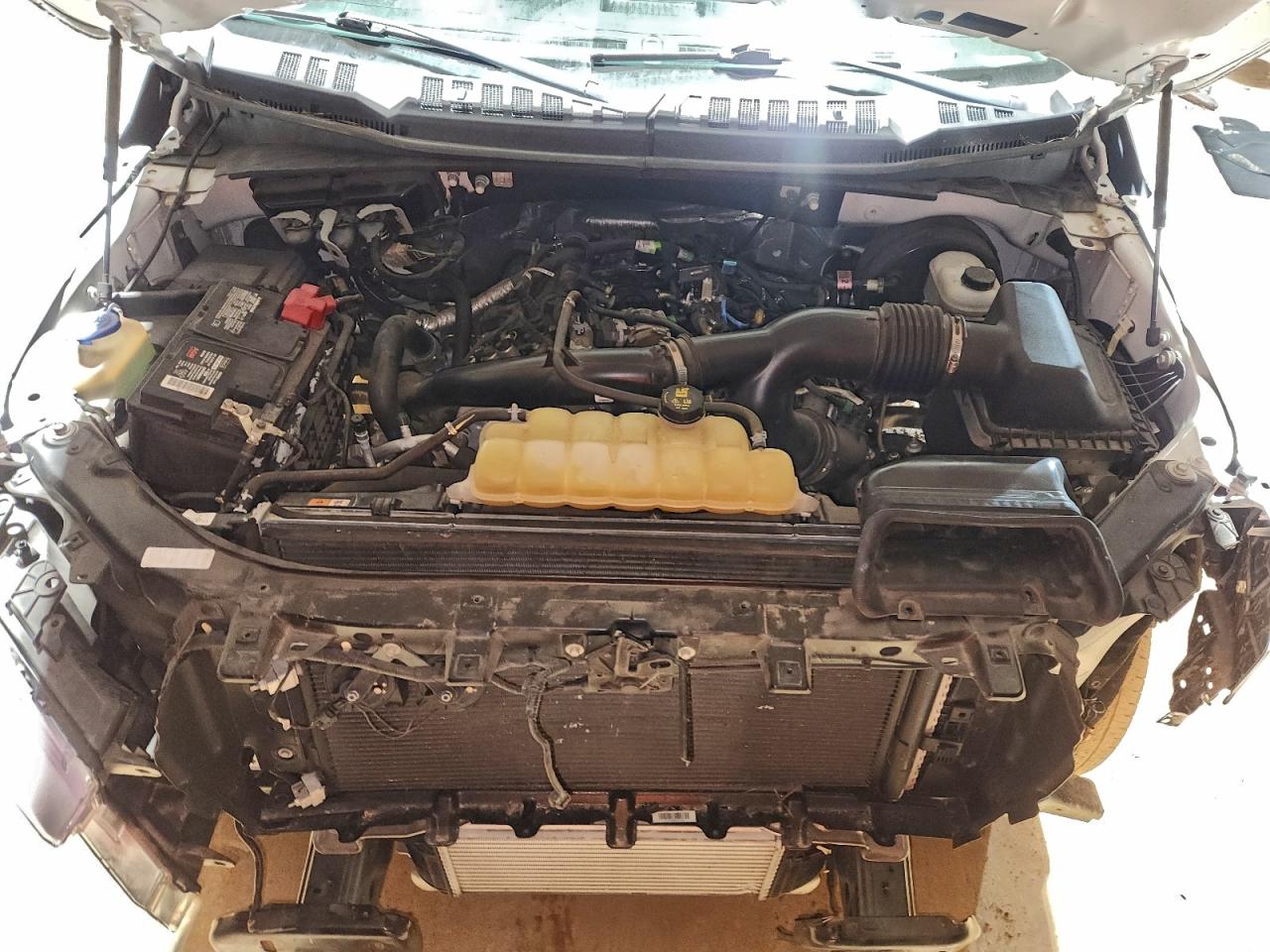 Ford F-150 Super Cab Image 9