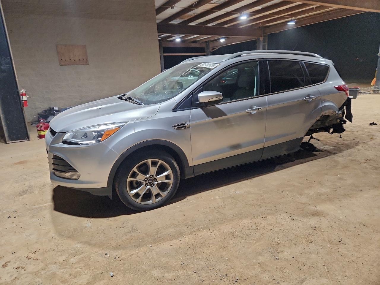 Ford Escape Titanium Image 1