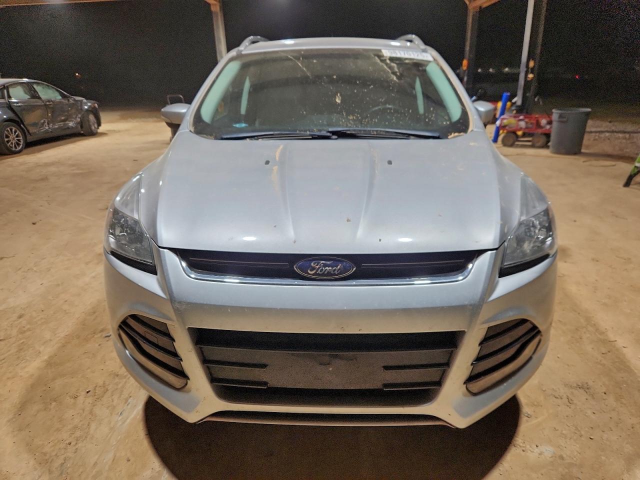 Ford Escape Titanium Image 7