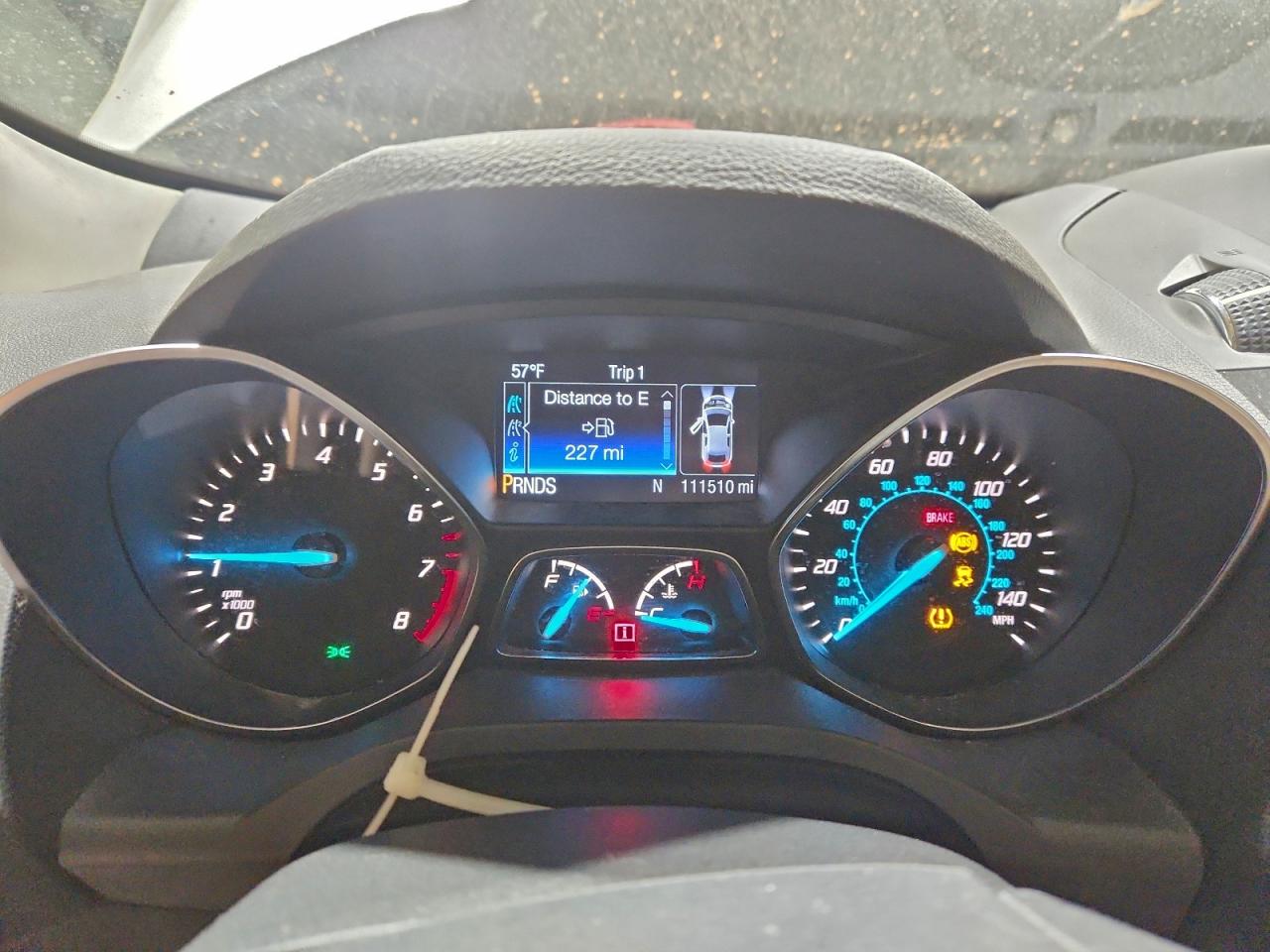 Ford Escape Titanium Image 12