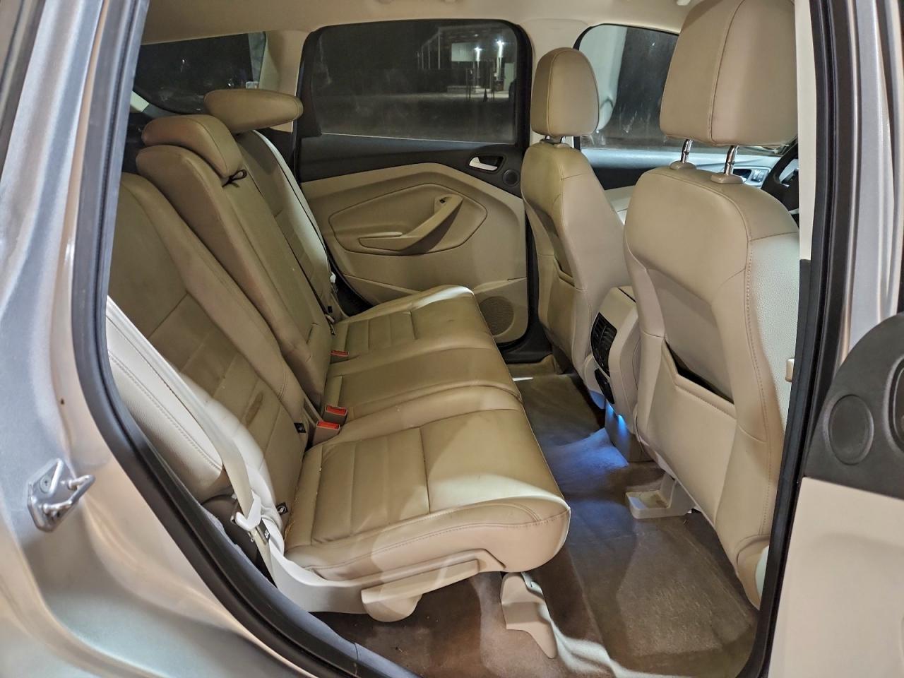 Ford Escape Titanium Image 5