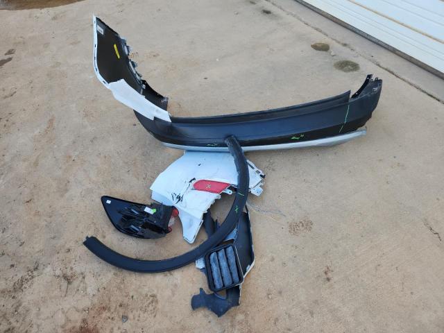 Ford Escape Active Image 2