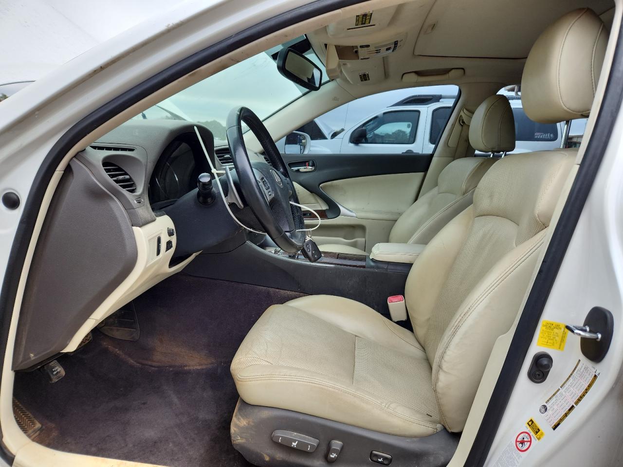 Lexus Is 250 Image 12