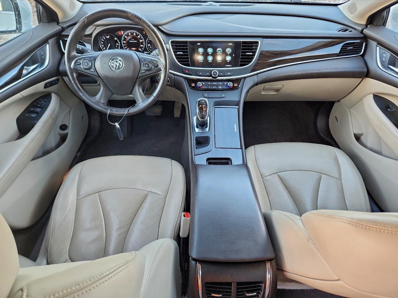 Buick LaCrosse Essence Image 4