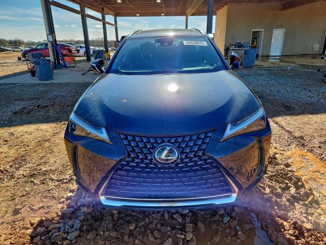 Lexus Ux 250h Base Image 3