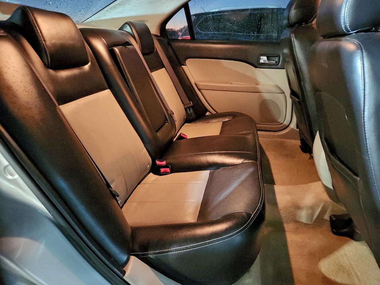 Mercury Milan Premier Image 10