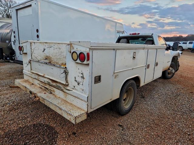 Chevrolet Silverado C3500 Image 9