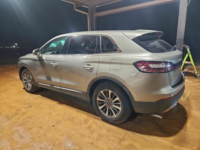 Lincoln Nautilus Image 2