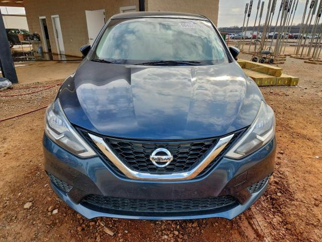 Nissan Sentra S Image 8