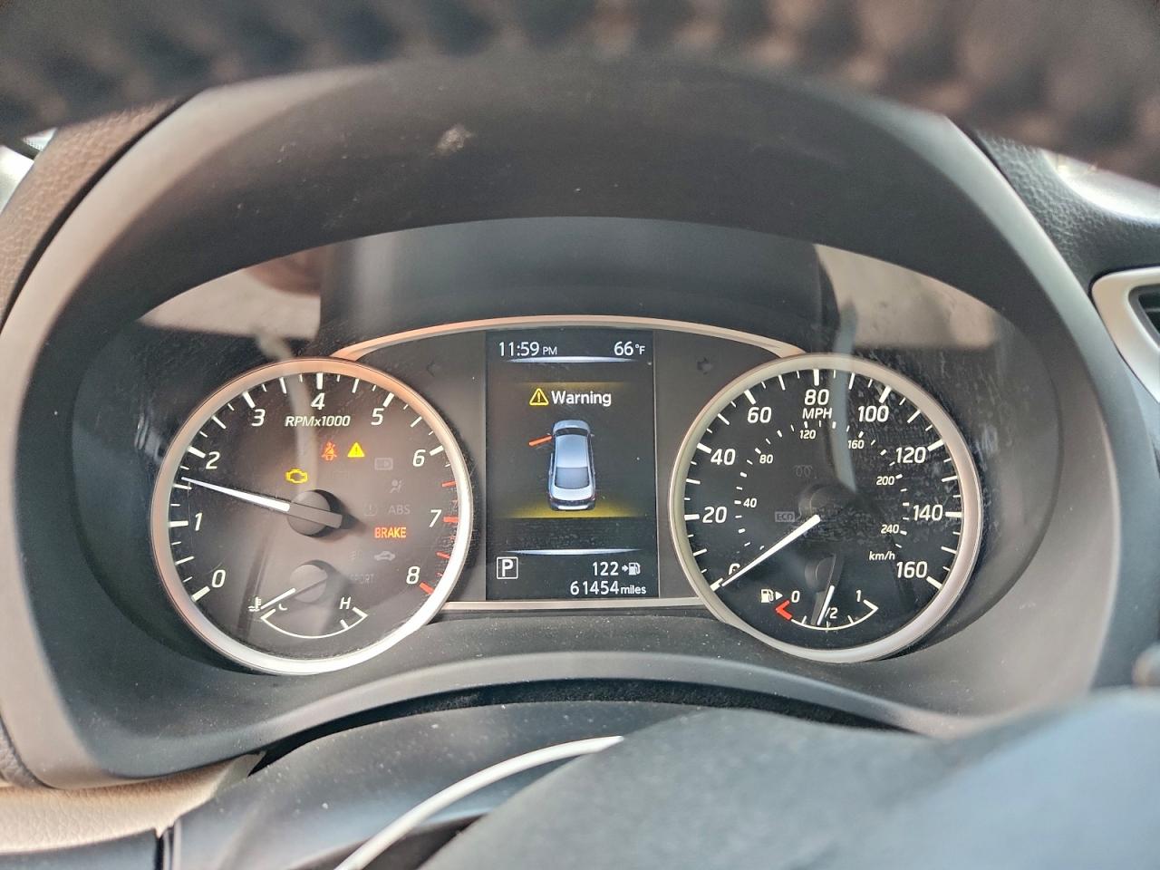 Nissan Sentra S Image 6