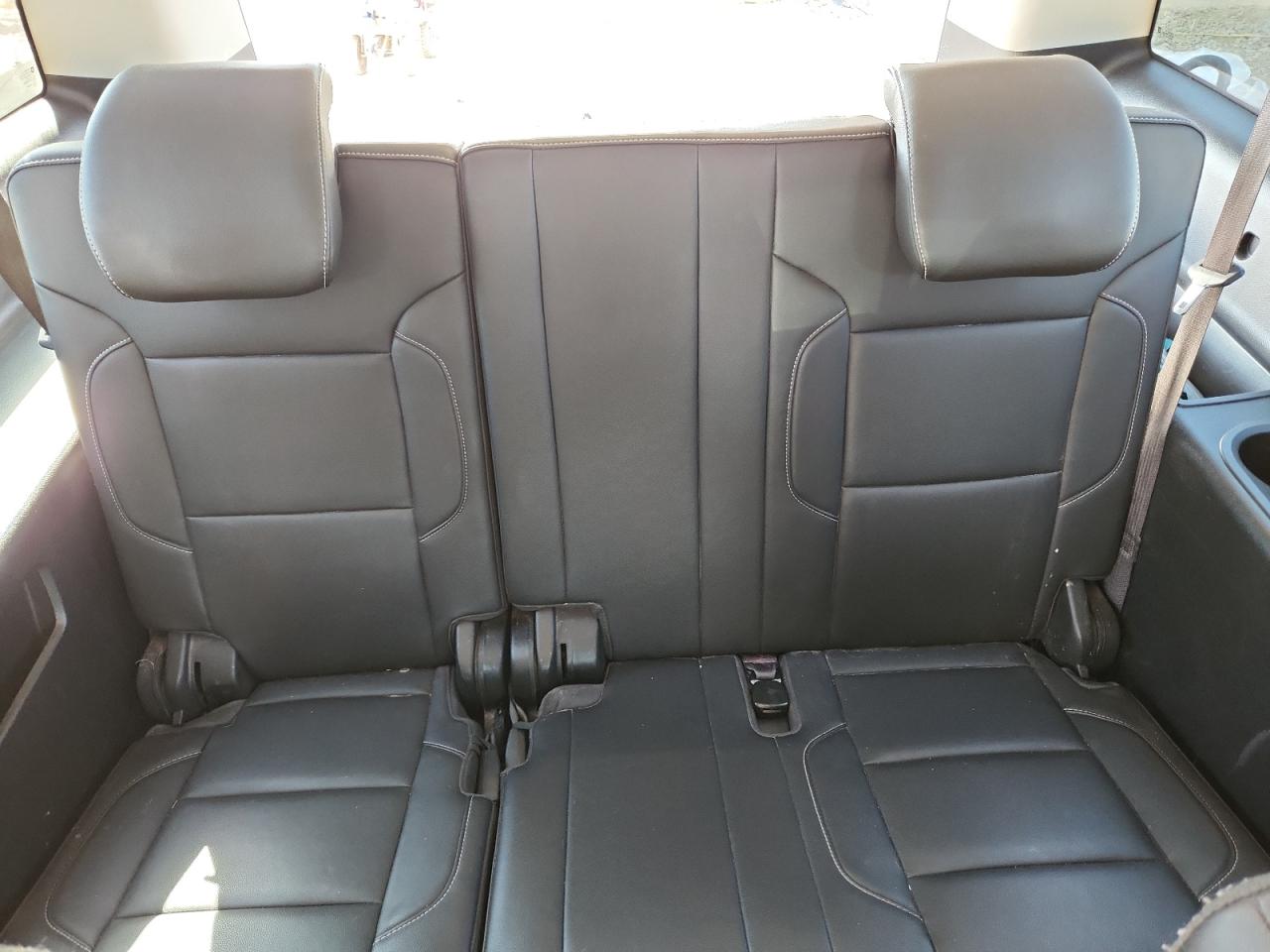 Chevrolet Suburban K1500 Lt Image 9