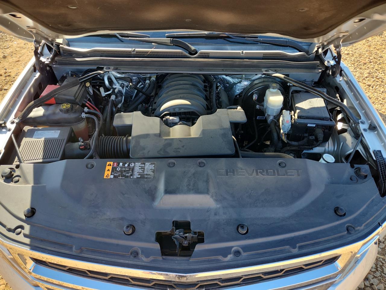 Chevrolet Suburban K1500 Lt Image 10