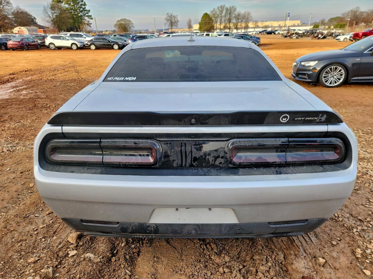 Dodge Challenger R/t Scat Pack Image 8