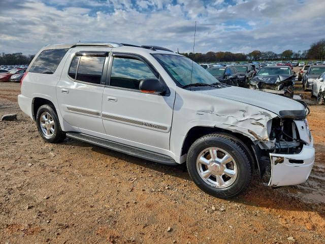 GMC Envoy Xuv Image 4