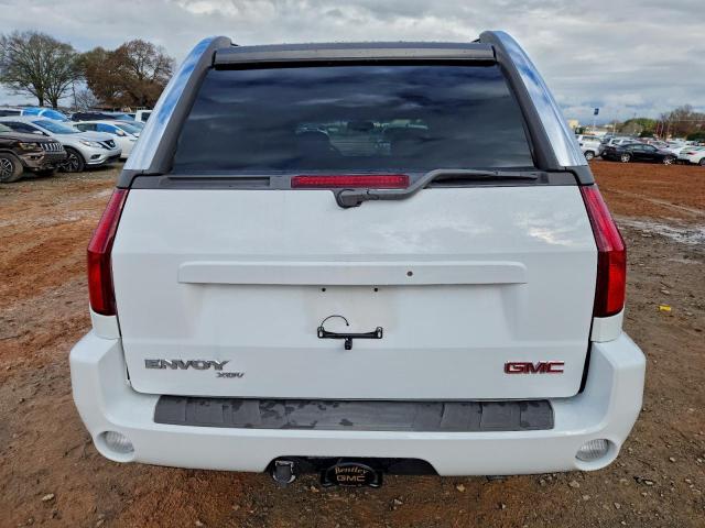 GMC Envoy Xuv Image 7