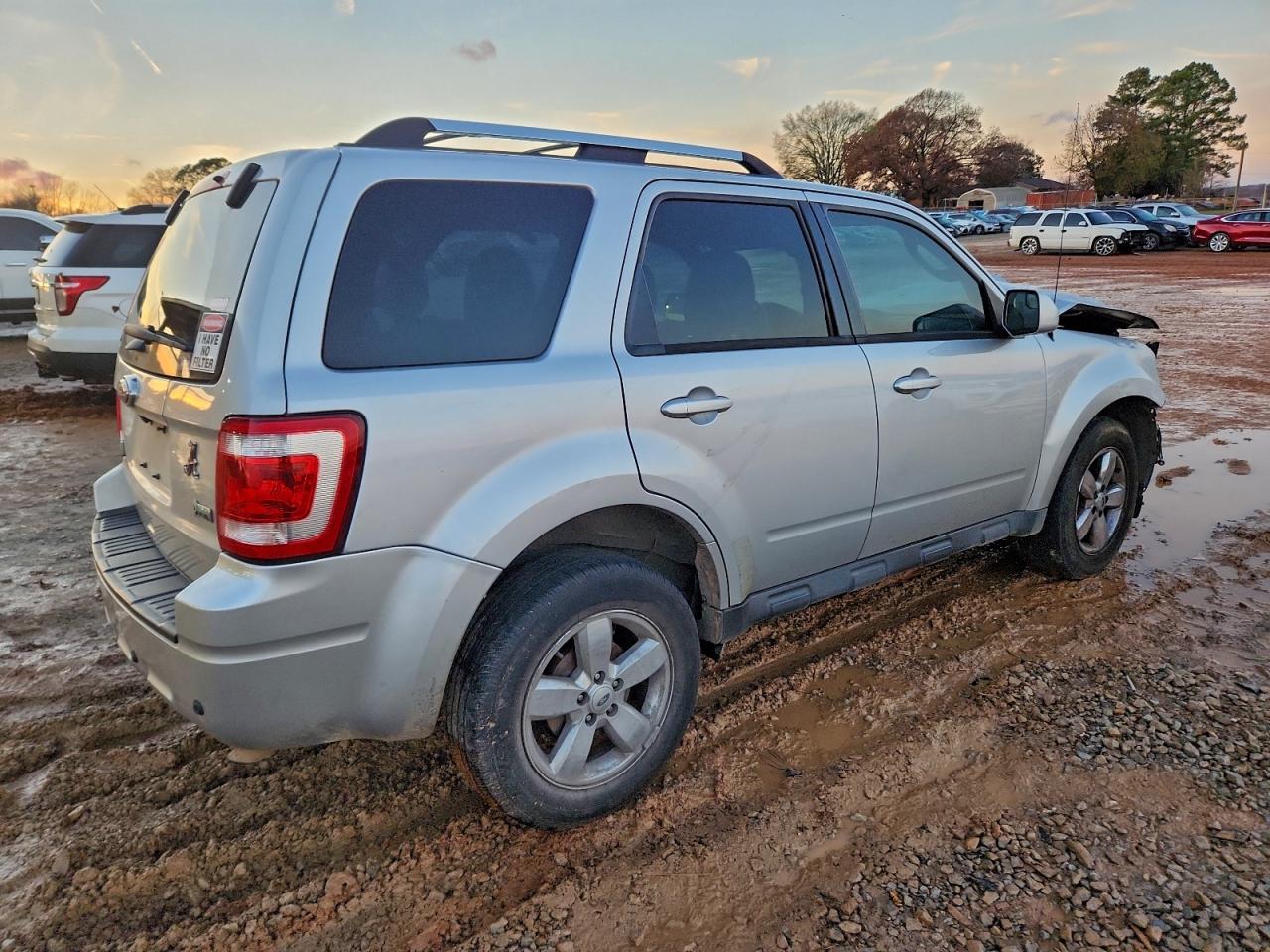 Ford Escape Limited Image 6