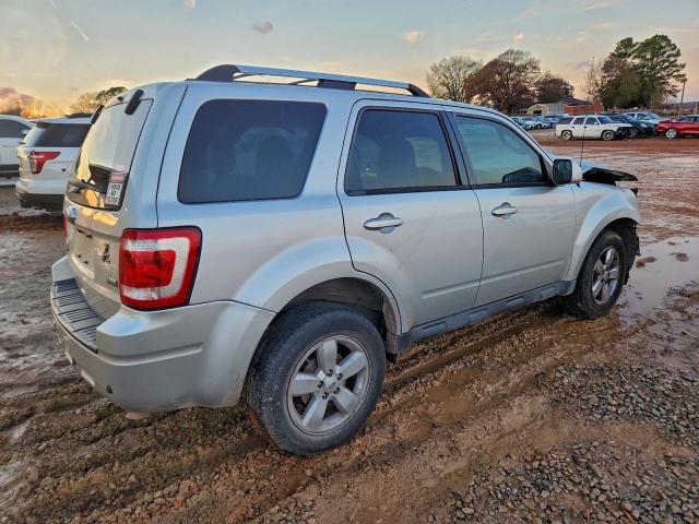 Ford Escape Limited Image 6