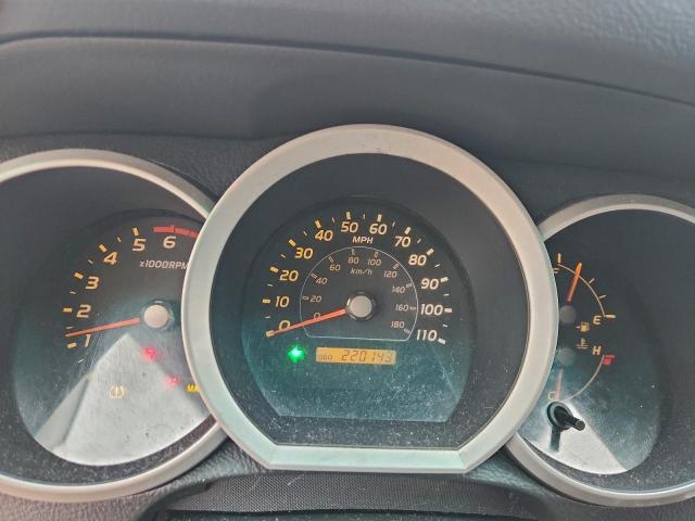 Toyota 4Runner Sr5 Image 6