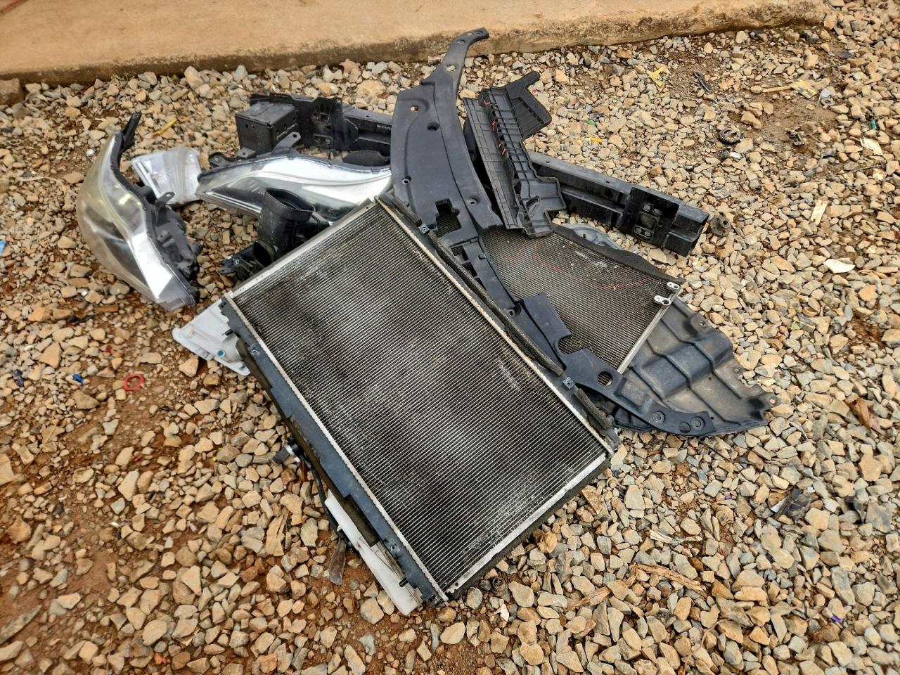 Toyota Avalon Xle Image 13