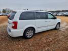 Chrysler Minivan Touring Image 3
