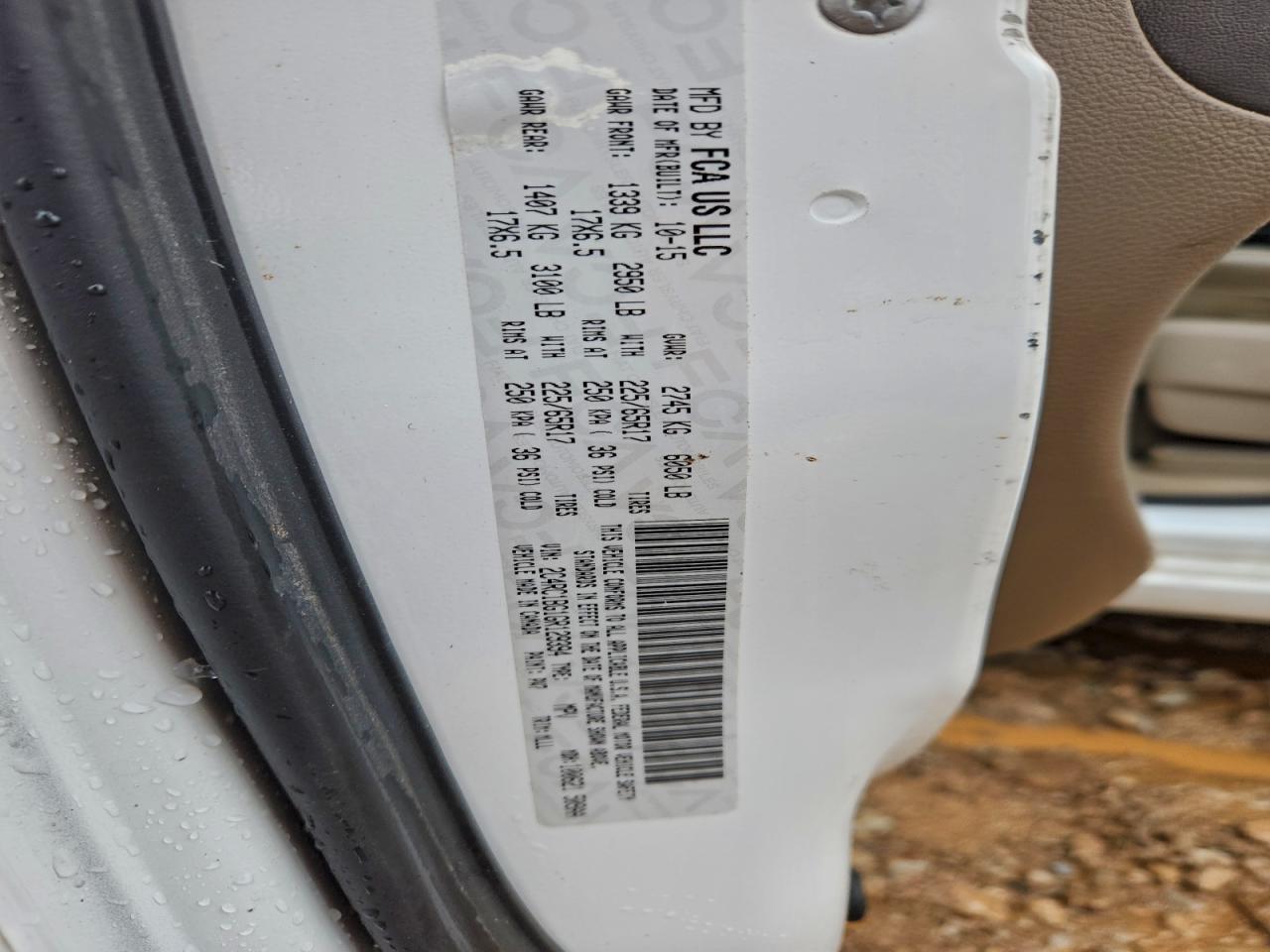 Chrysler Minivan Touring Image 9