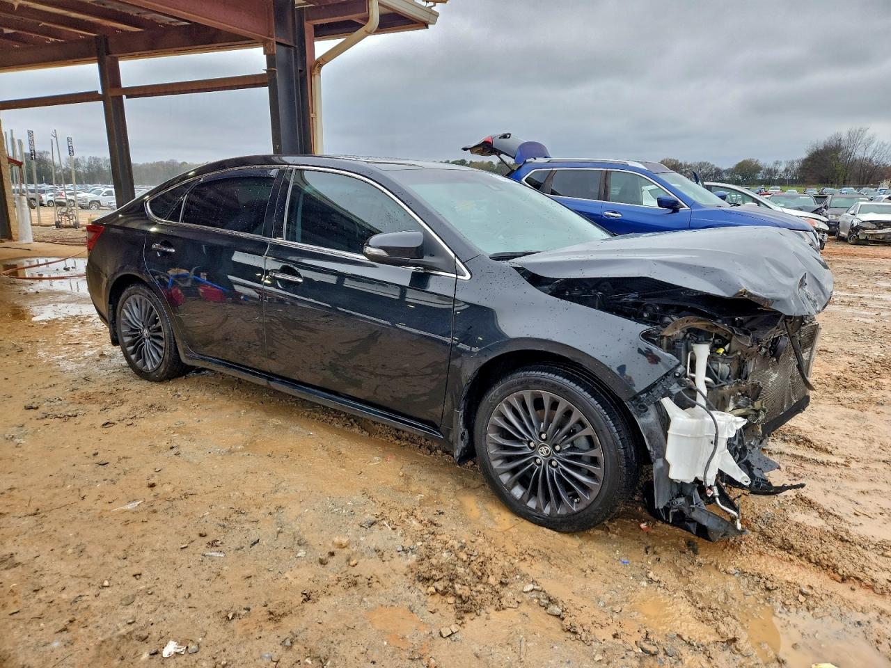 Toyota Avalon Xle Image 4