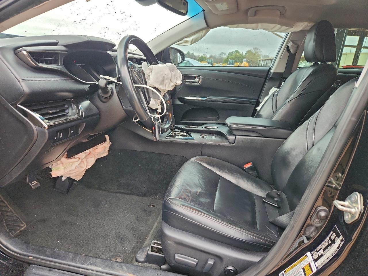 Toyota Avalon Xle Image 7