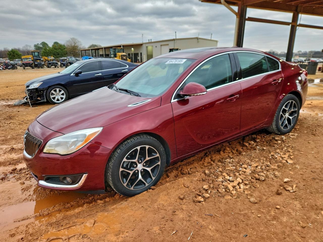 Buick Regal Sport Touring Image 1