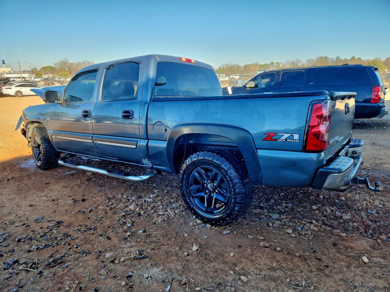 Chevrolet Silverado K1500 Image 2