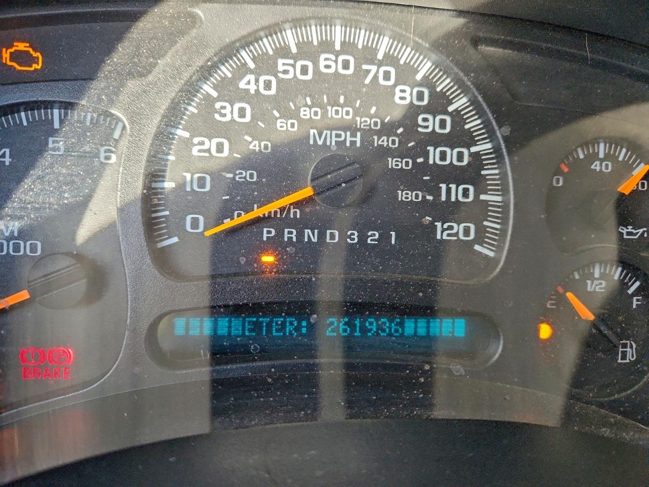 Chevrolet Silverado K1500 Image 10